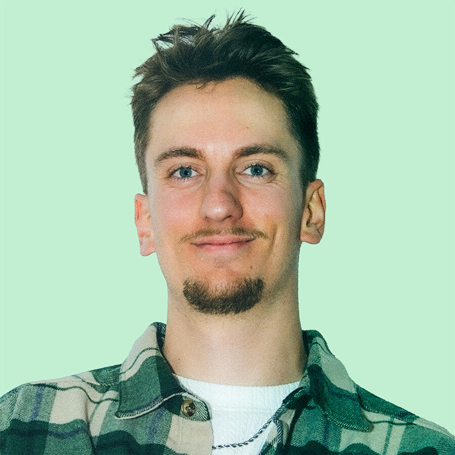 Set photographer, BTS